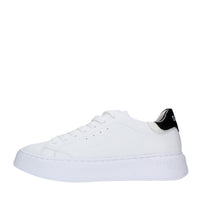 Sneakers in pelle 
