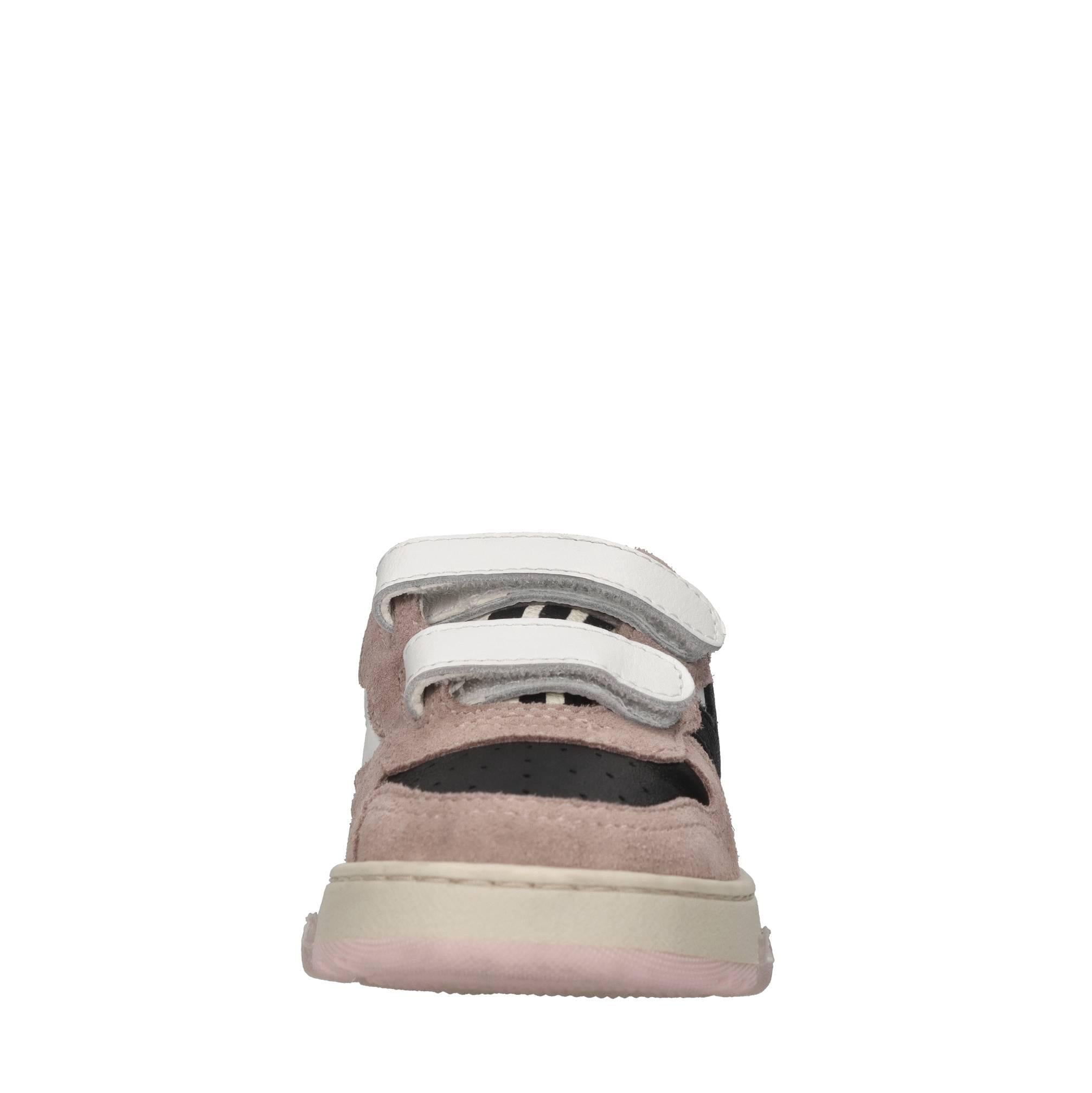 Sneakers in pelle 