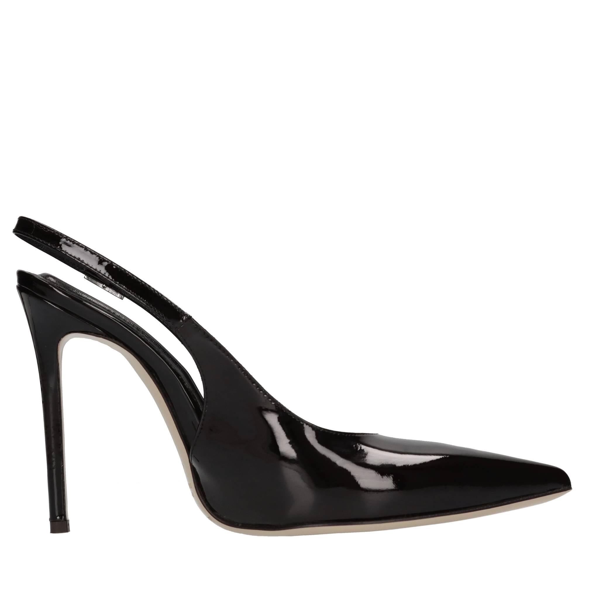 Décolleté slingback in vernice 