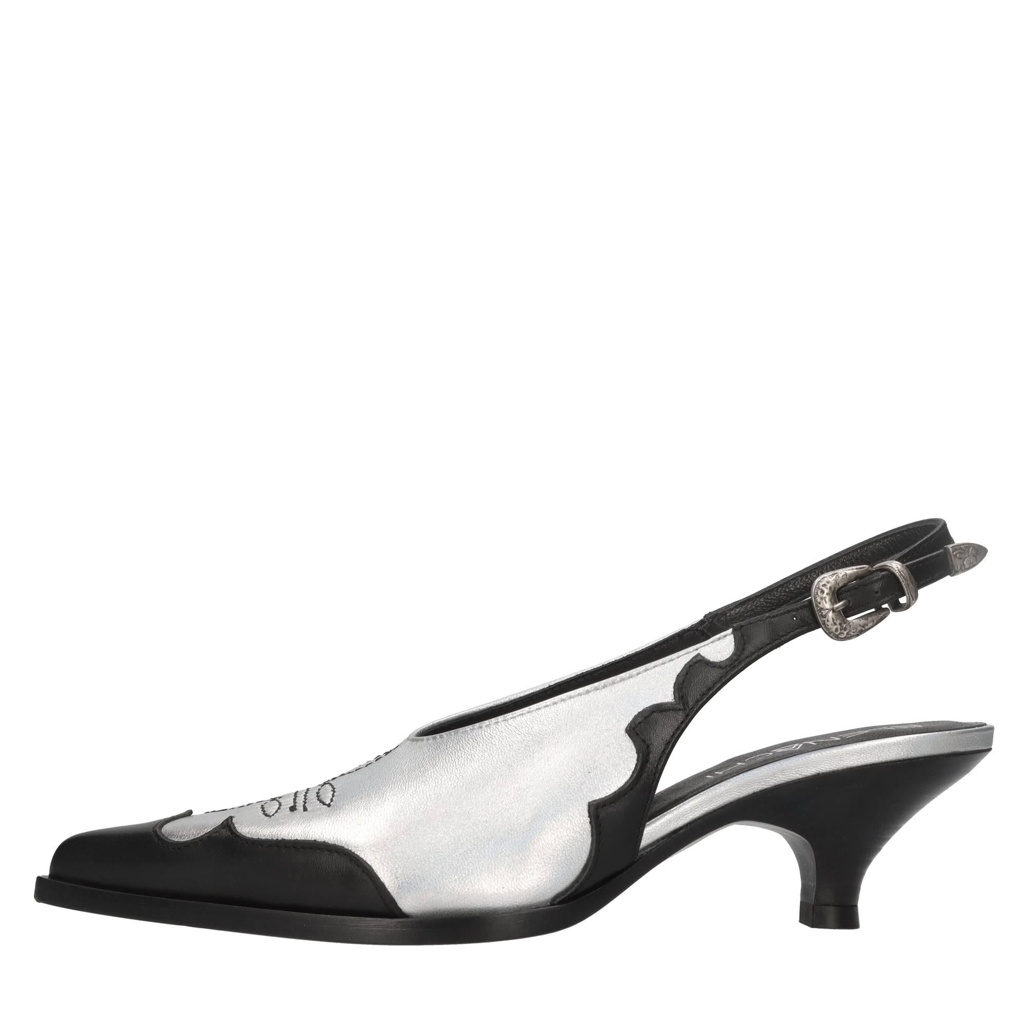 Décolleté slingback in pelle 