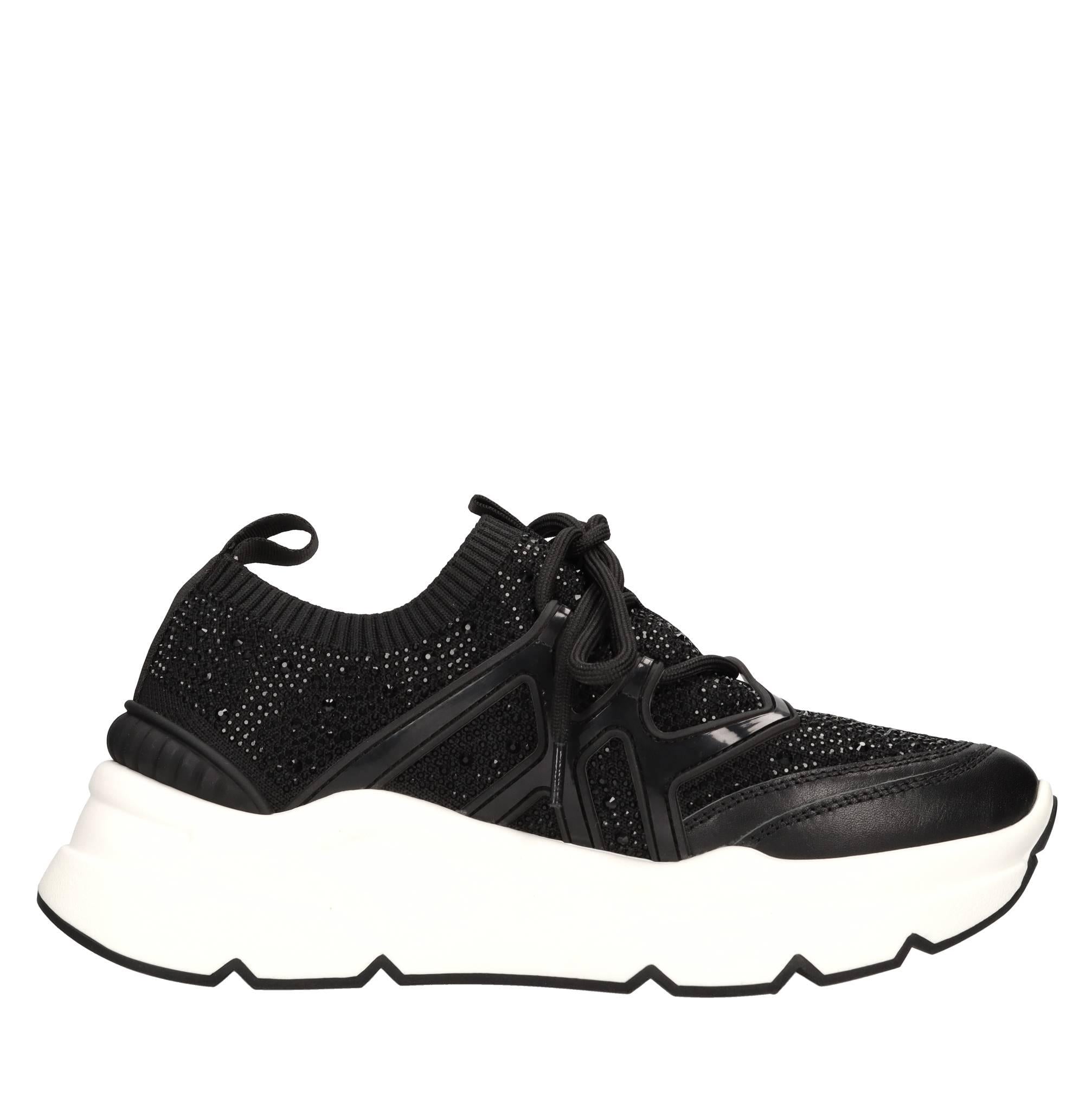Sneakers in pelle e tessuto 