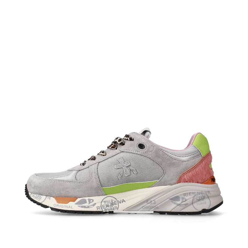 Sneakers Mased Var 7827 in camoscio, ecopelle e tessuto 