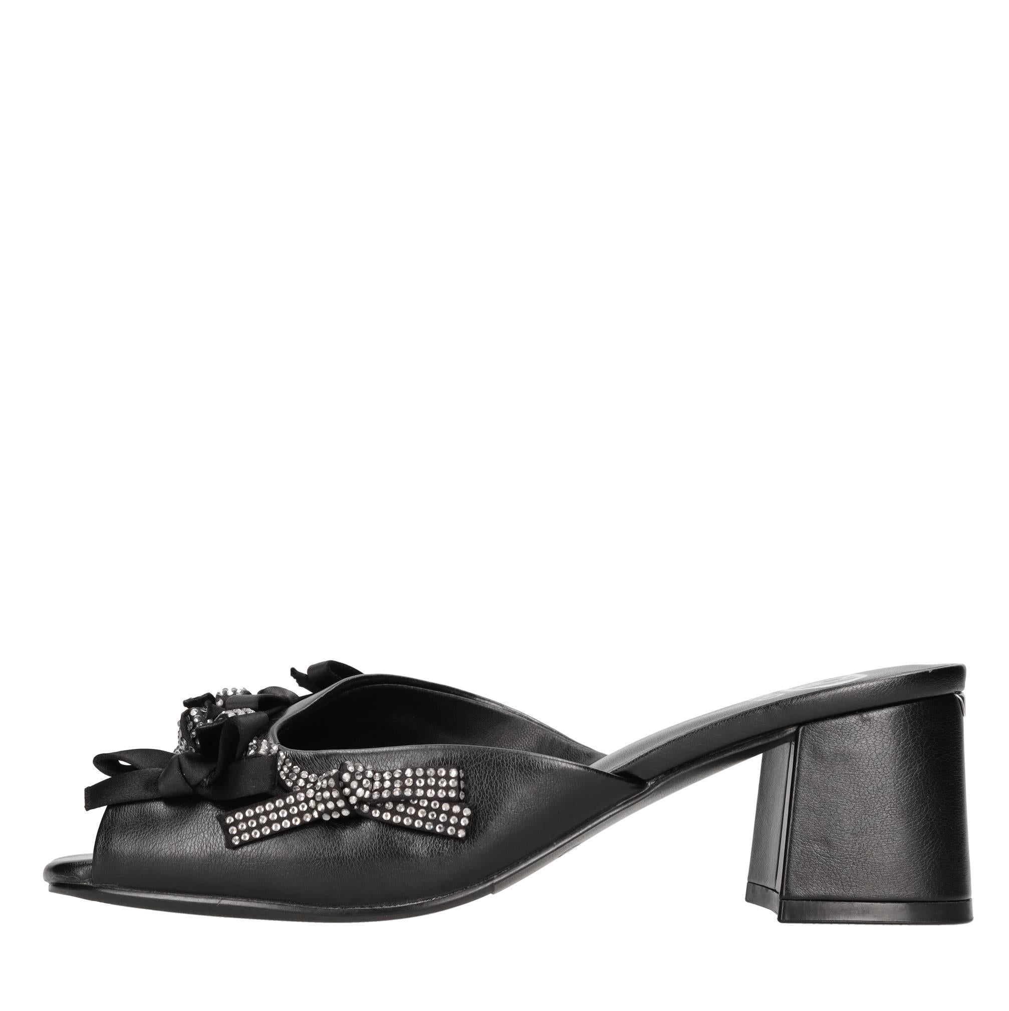 Mules modello JUDY in ecopelle 