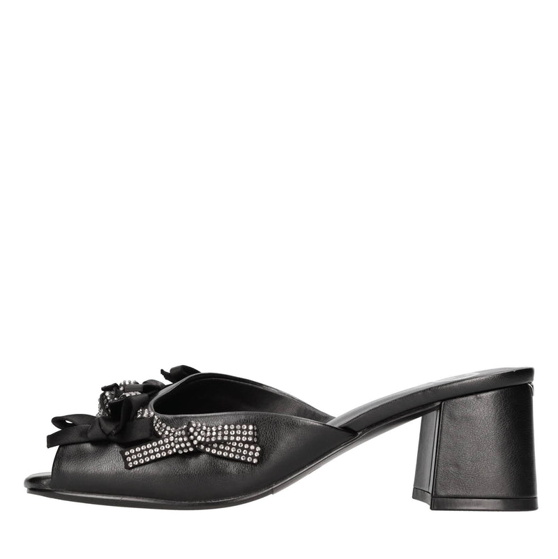 Mules modello JUDY in ecopelle 