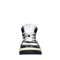 Sneakers in pelle 