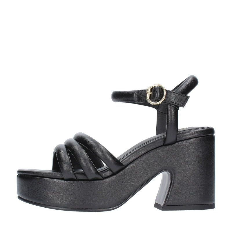 Sandali modello ONYX01 in nappa 
