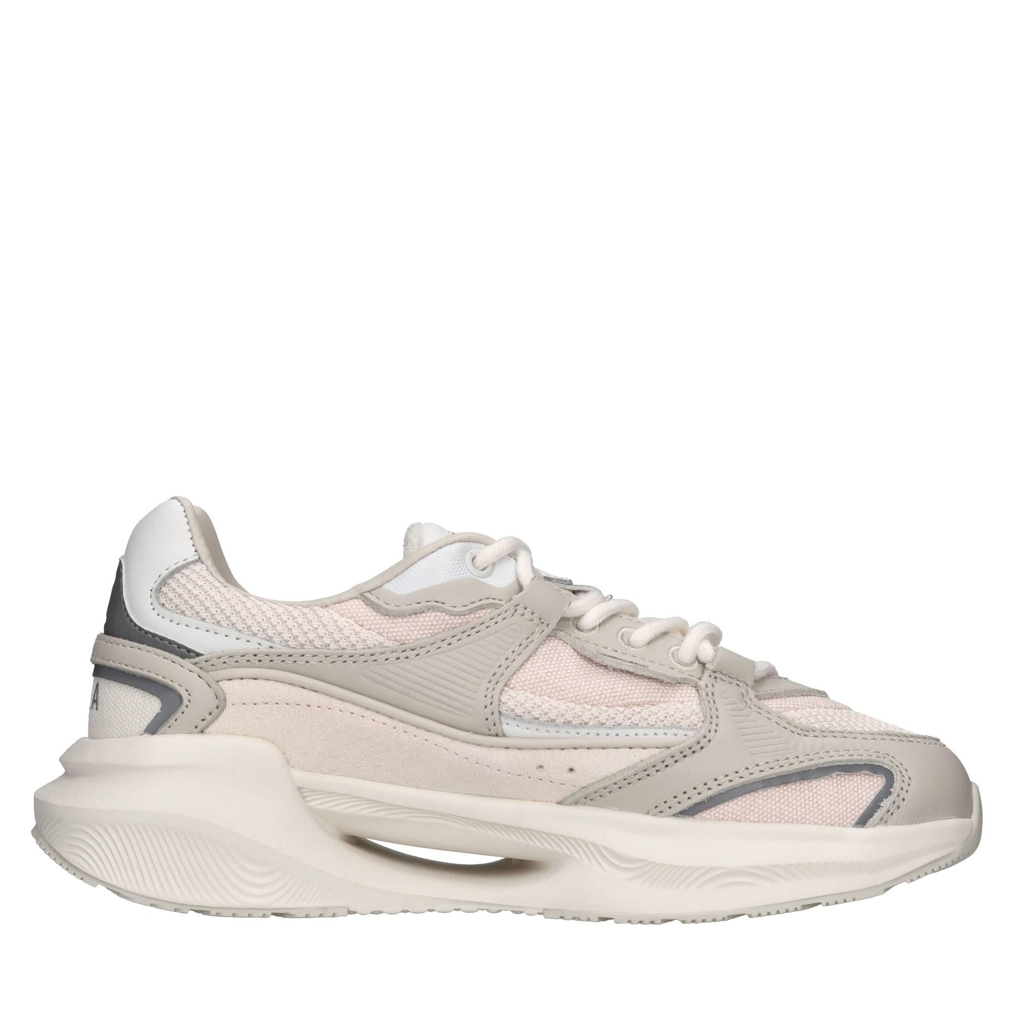 Sneakers in pelle e tessuto 