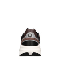 Sneakers in pelle e tessuto 