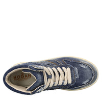 Sneakers in denim 