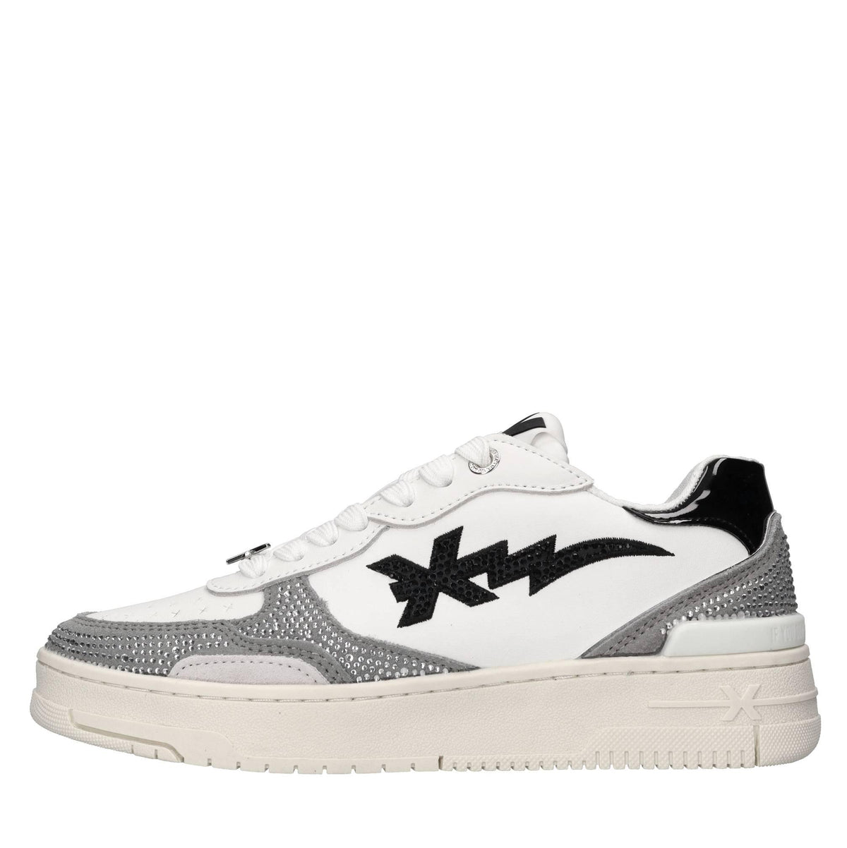 Sneakers in pelle ecopelle e strass 