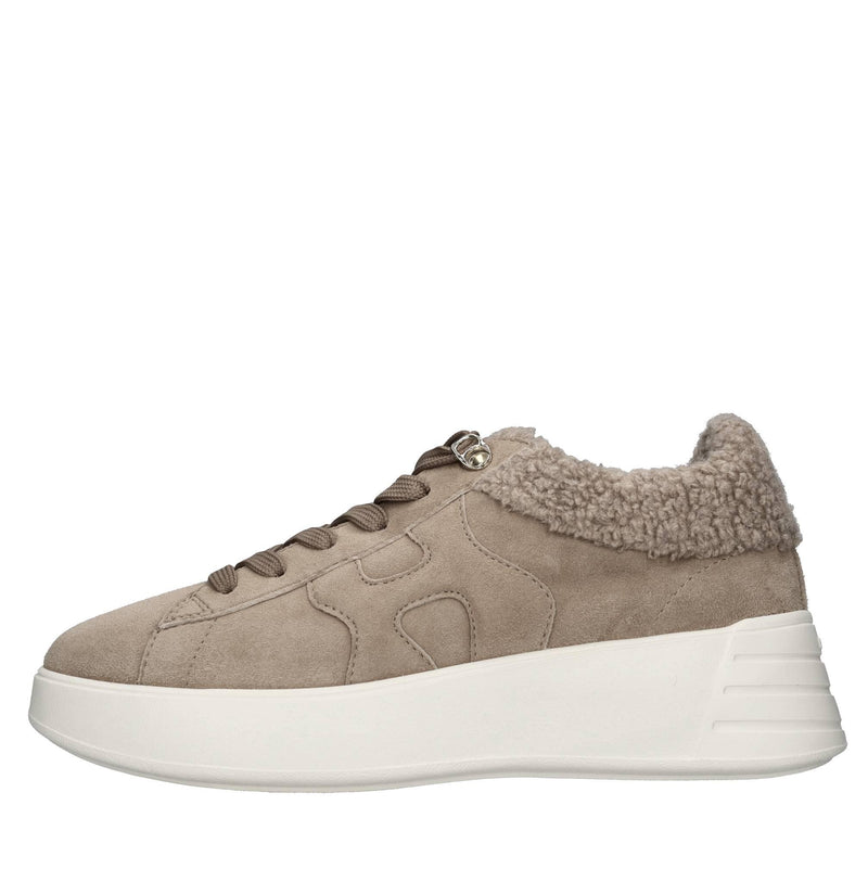 Sneakers in camoscio e tessuto 