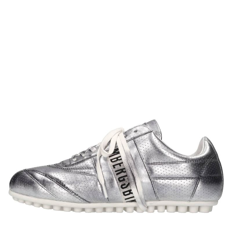 Sneakers in pelle 
