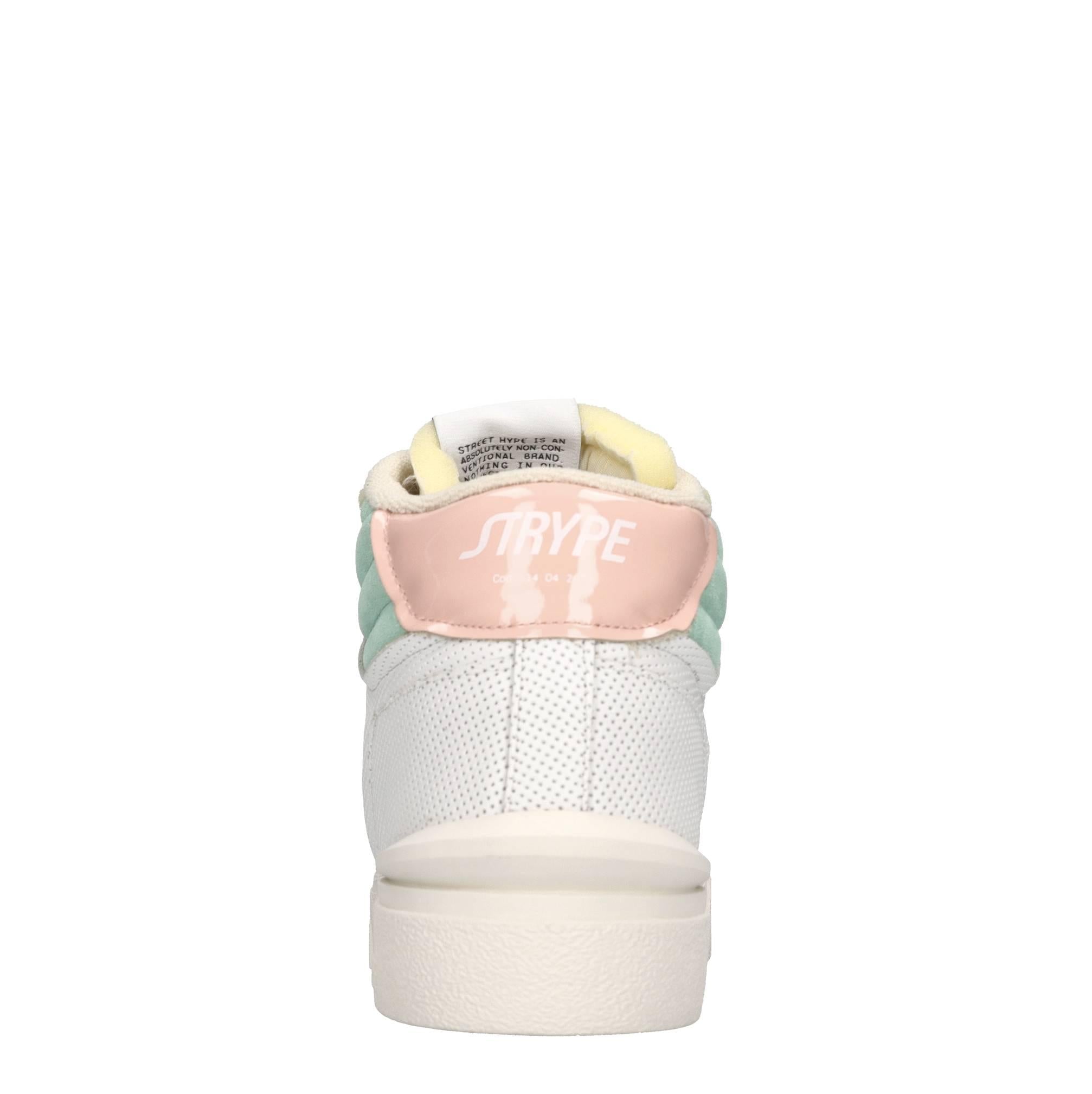 Sneakers in pelle e tessuto 