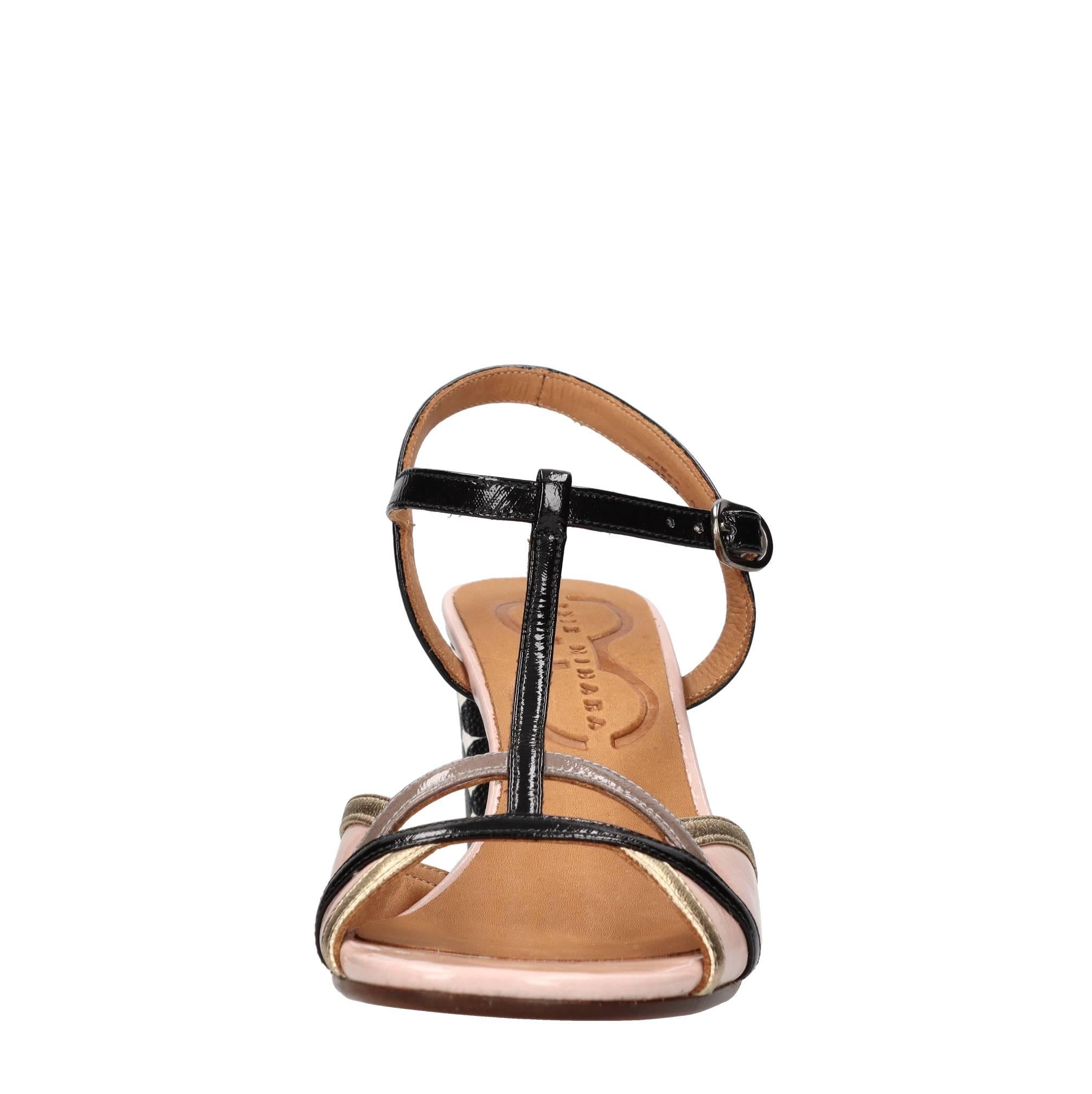 Sandali modello BEJO in pelle 