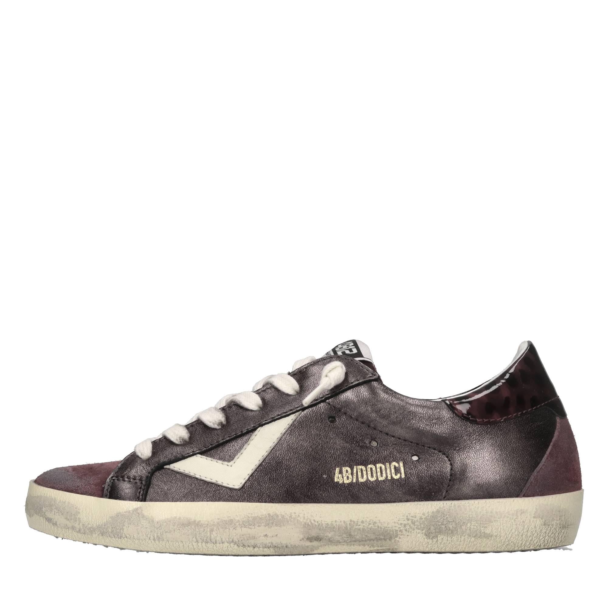 Sneakers in pelle 