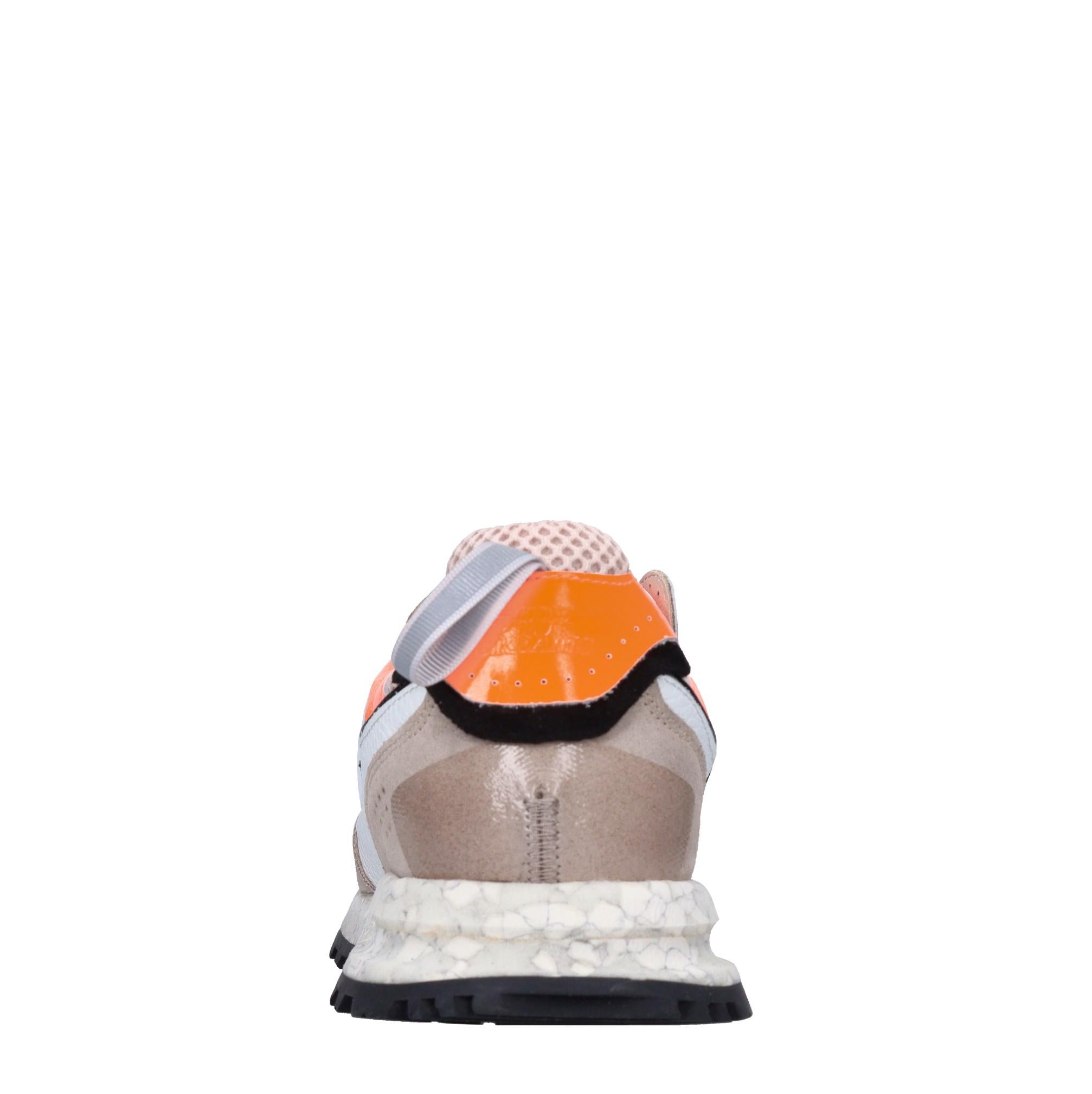 Sneakers in pelle e tessuto 