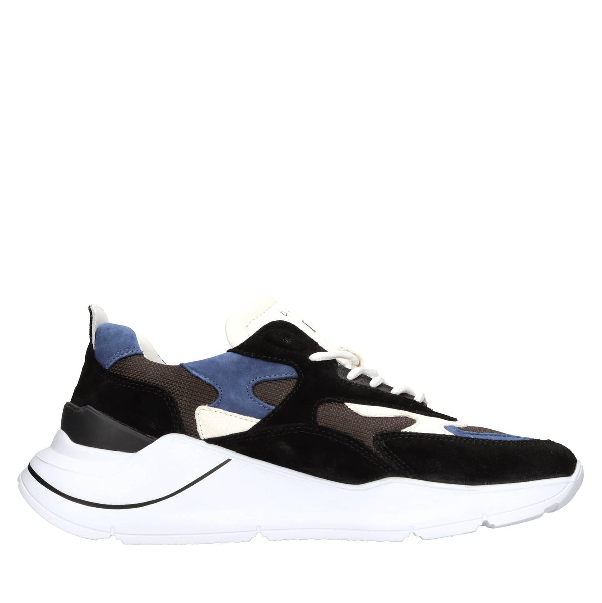 Sneakers in camoscio e tessuto 
