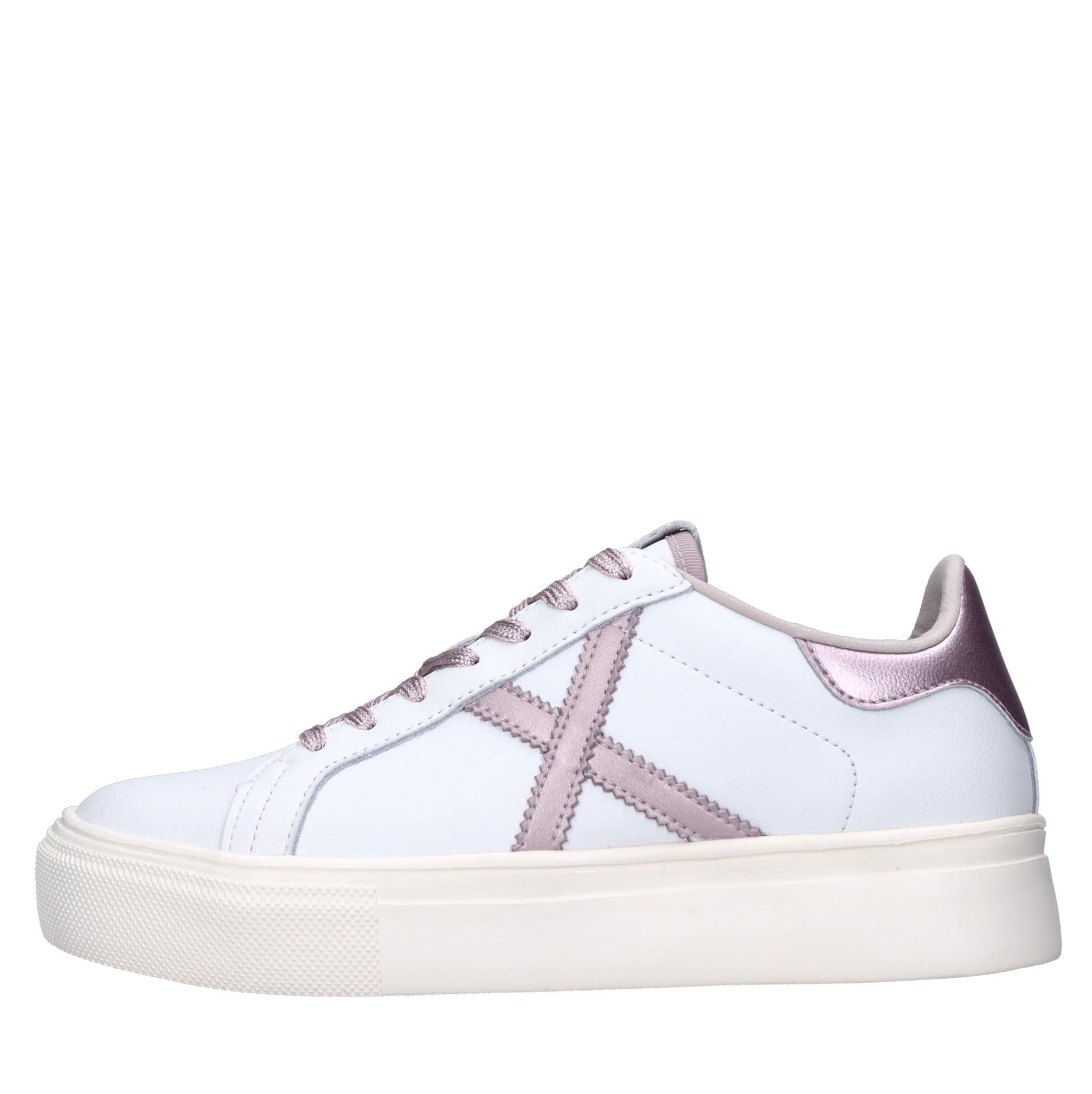 Sneakers in pelle e ecopelle 