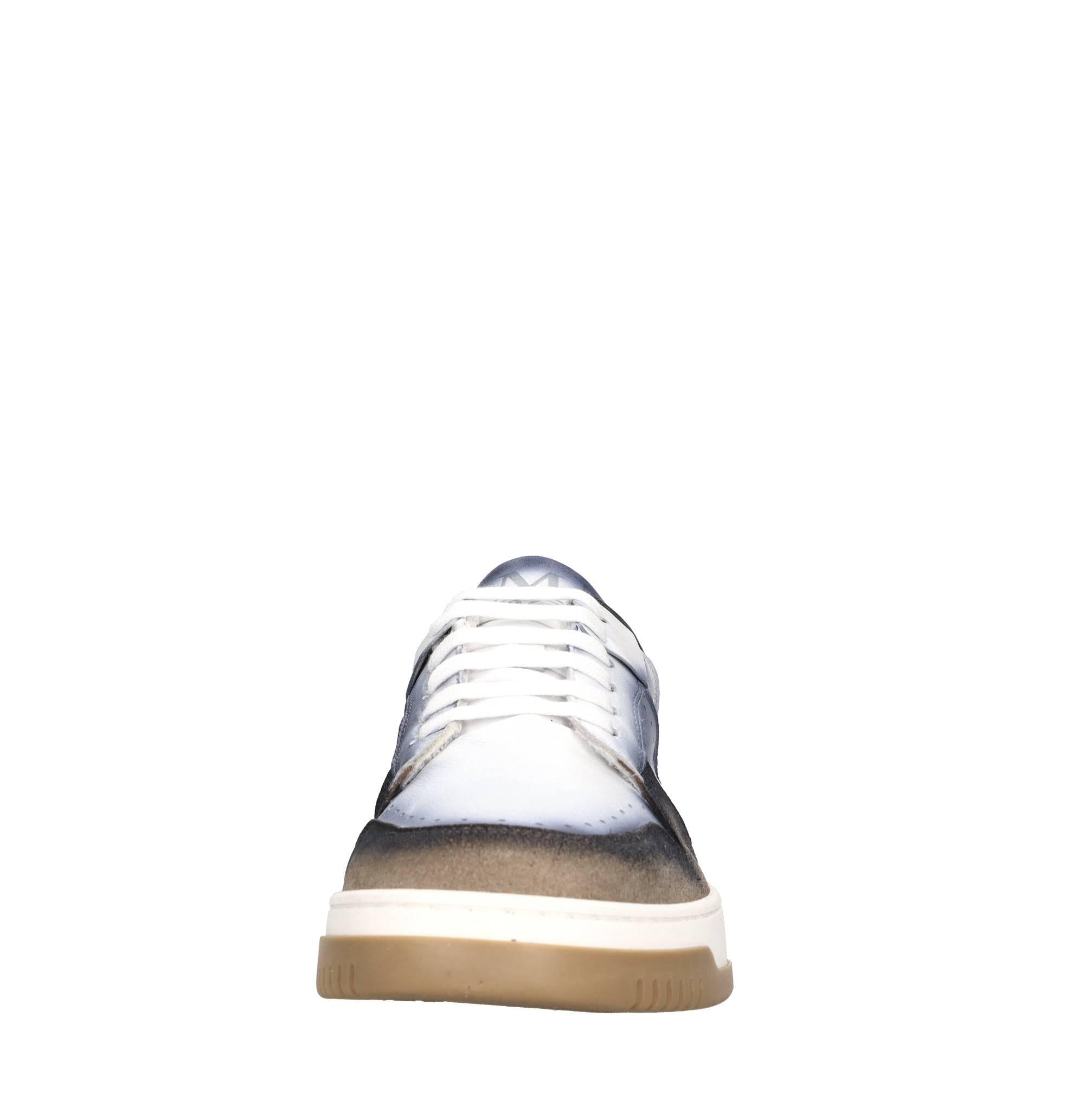 Sneakers in pelle 