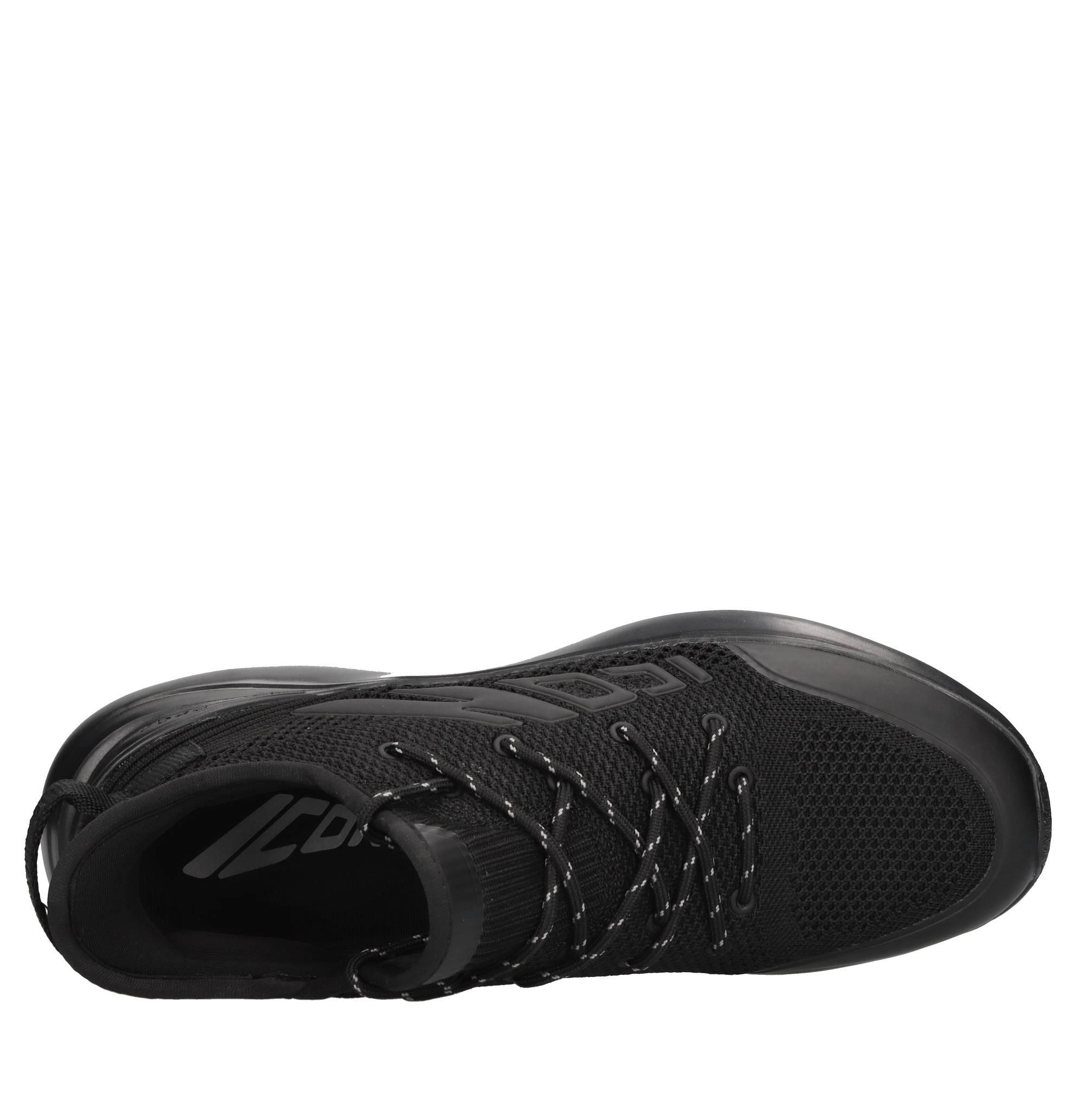 Sneakers in tessuto 