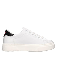 Sneakers in pelle 