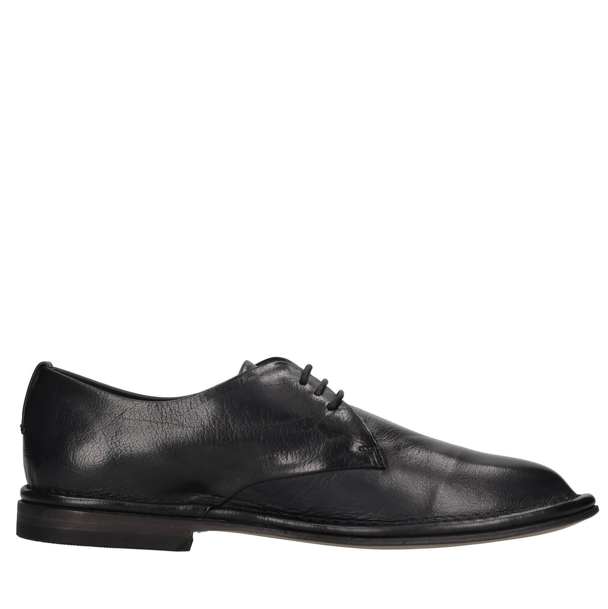 Stringate in pelle 