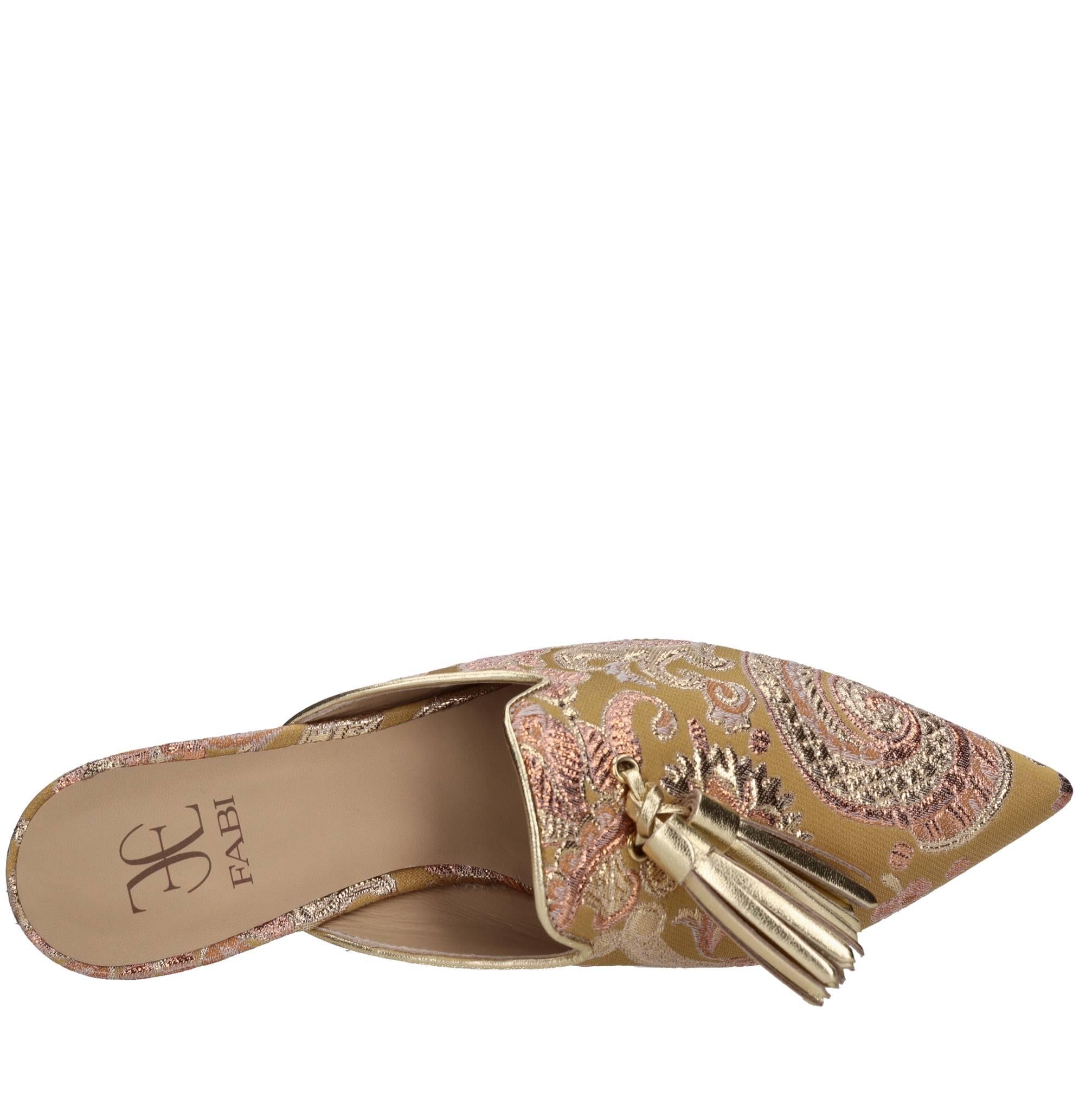 Sabot in pelle e tessuto 