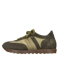 Sneakers in camoscio e tessuto 