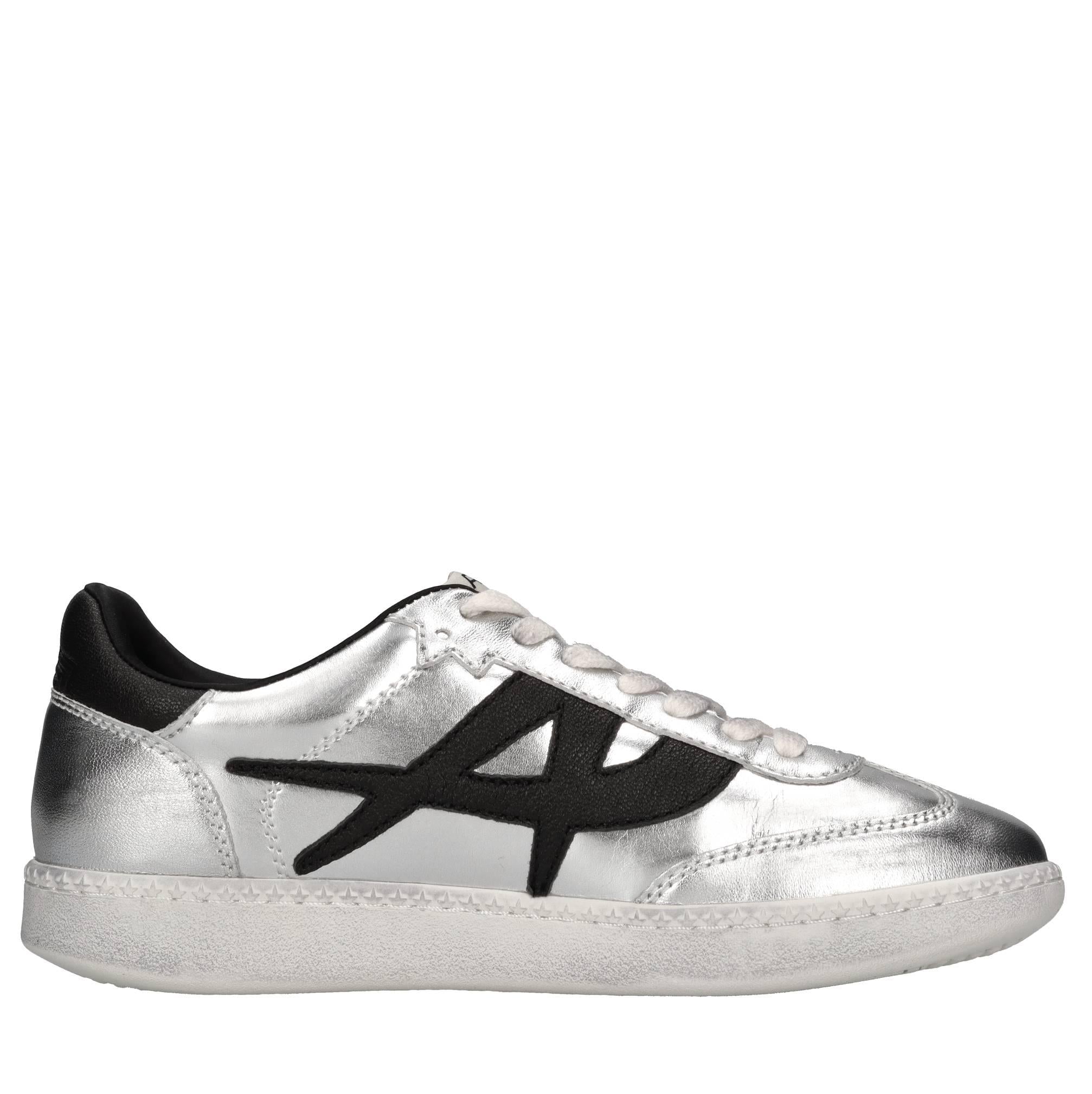 Sneakers in pelle 