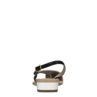 Sandali flat in pelle 