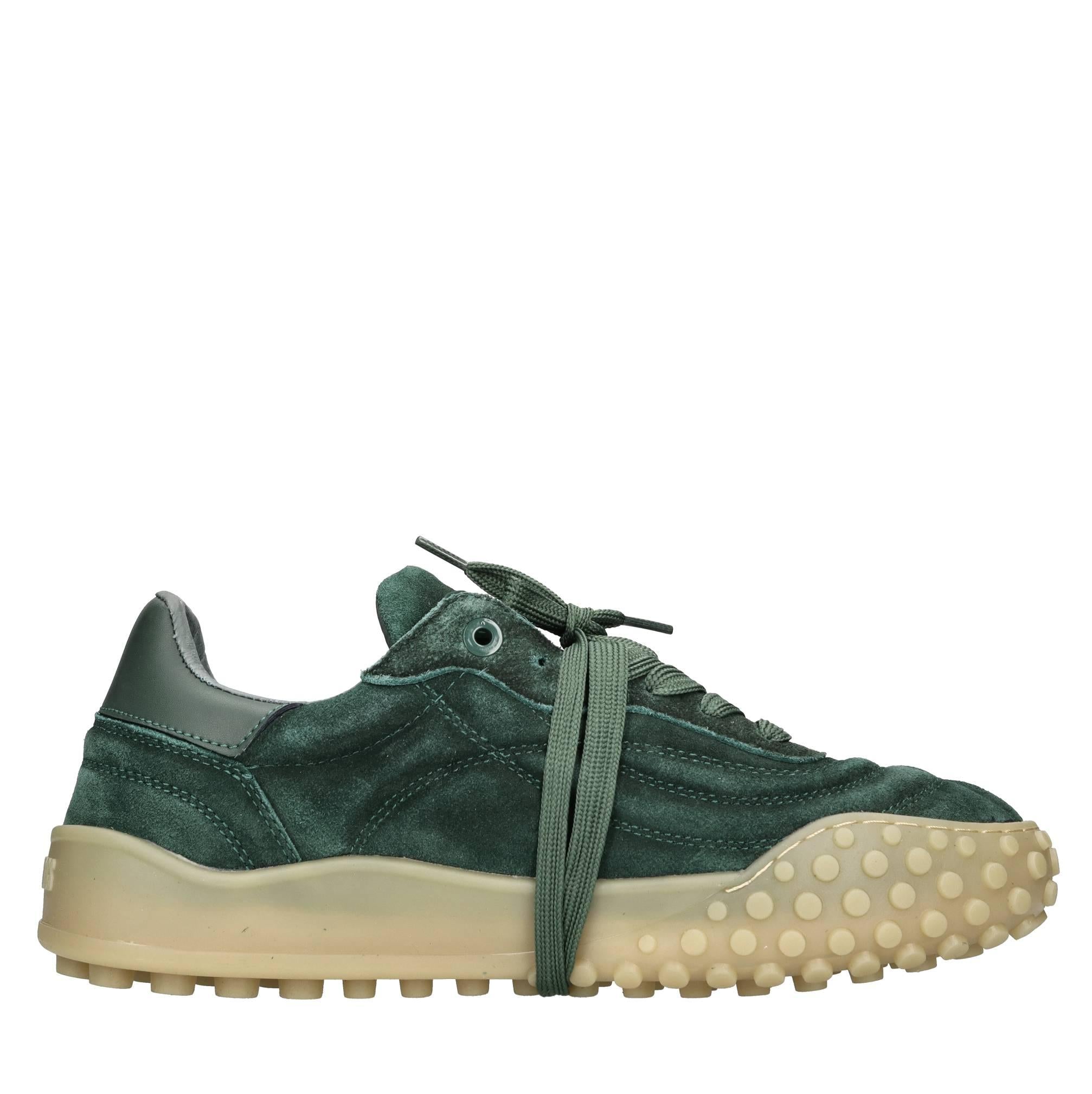 Sneakers in camoscio 