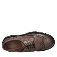 Stringate in pelle 