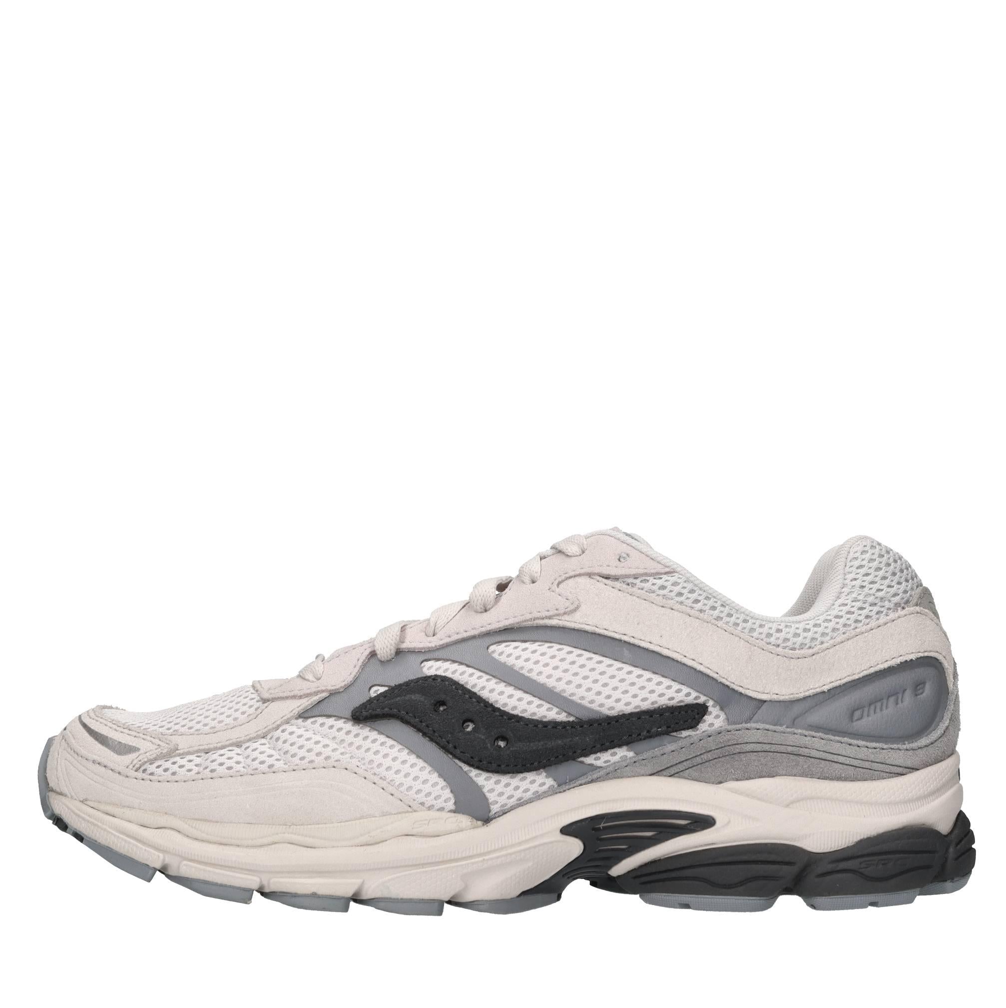 Sneakers in pelle e tessuto 