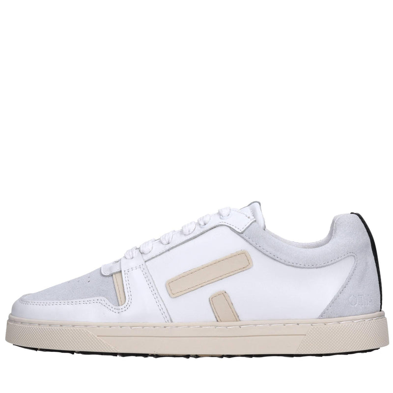 Sneakers in pelle 