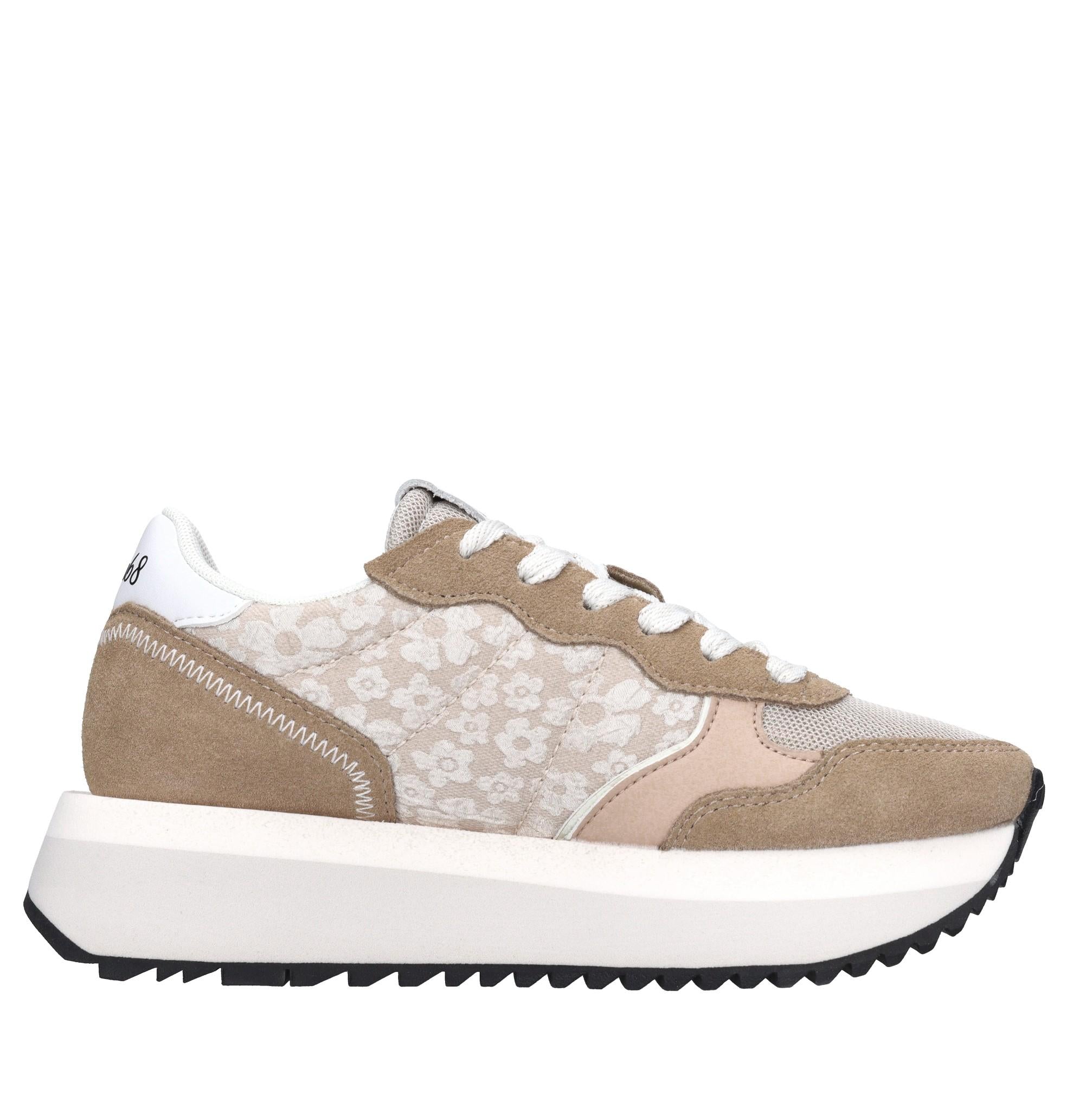 Sneakers in camoscio e tessuto 