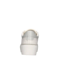 Sneakers in pelle 
