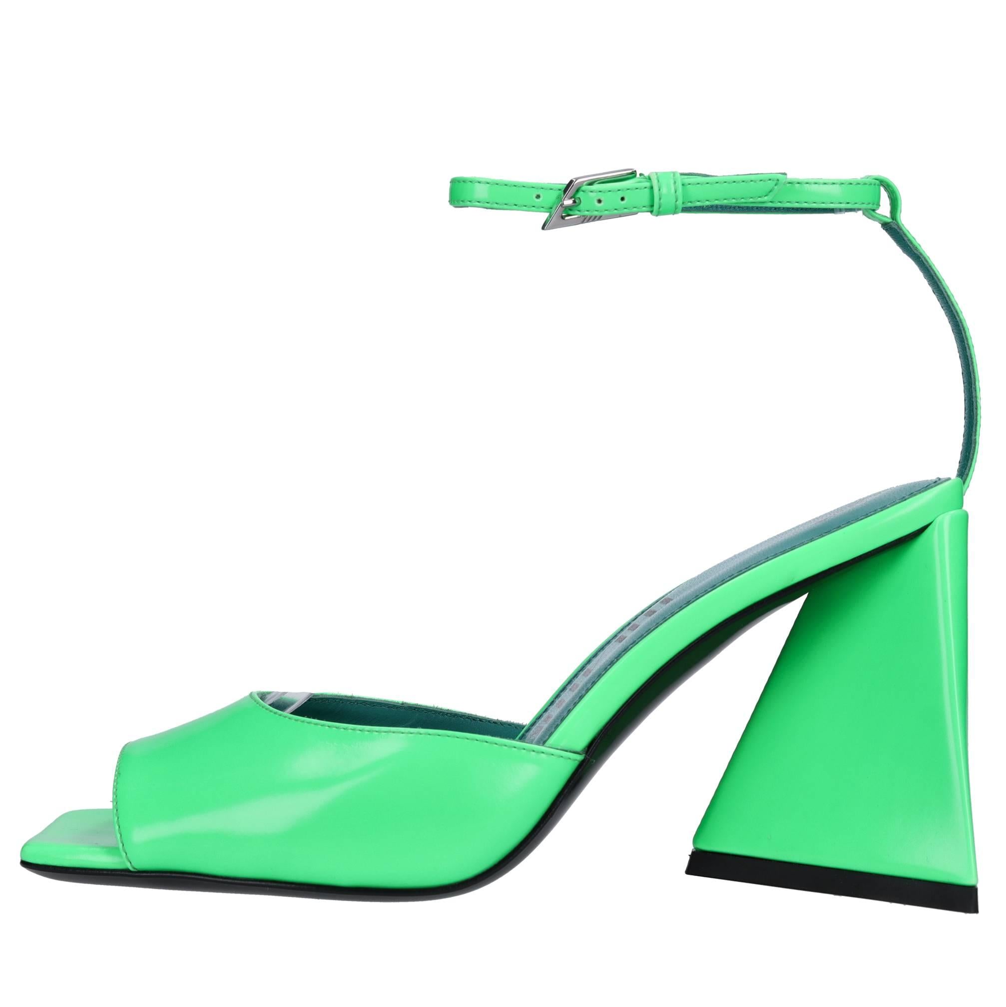 Sandali in pelle 