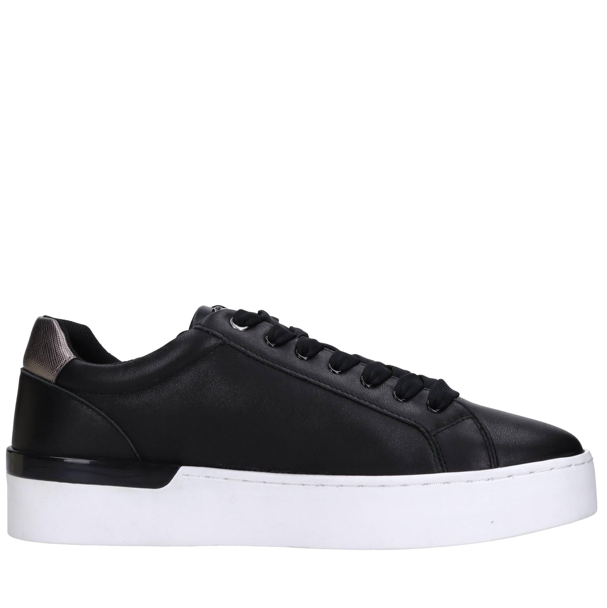 Sneakers in pelle ed ecopelle 