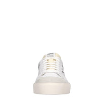 Sneakers in pelle e tessuto 