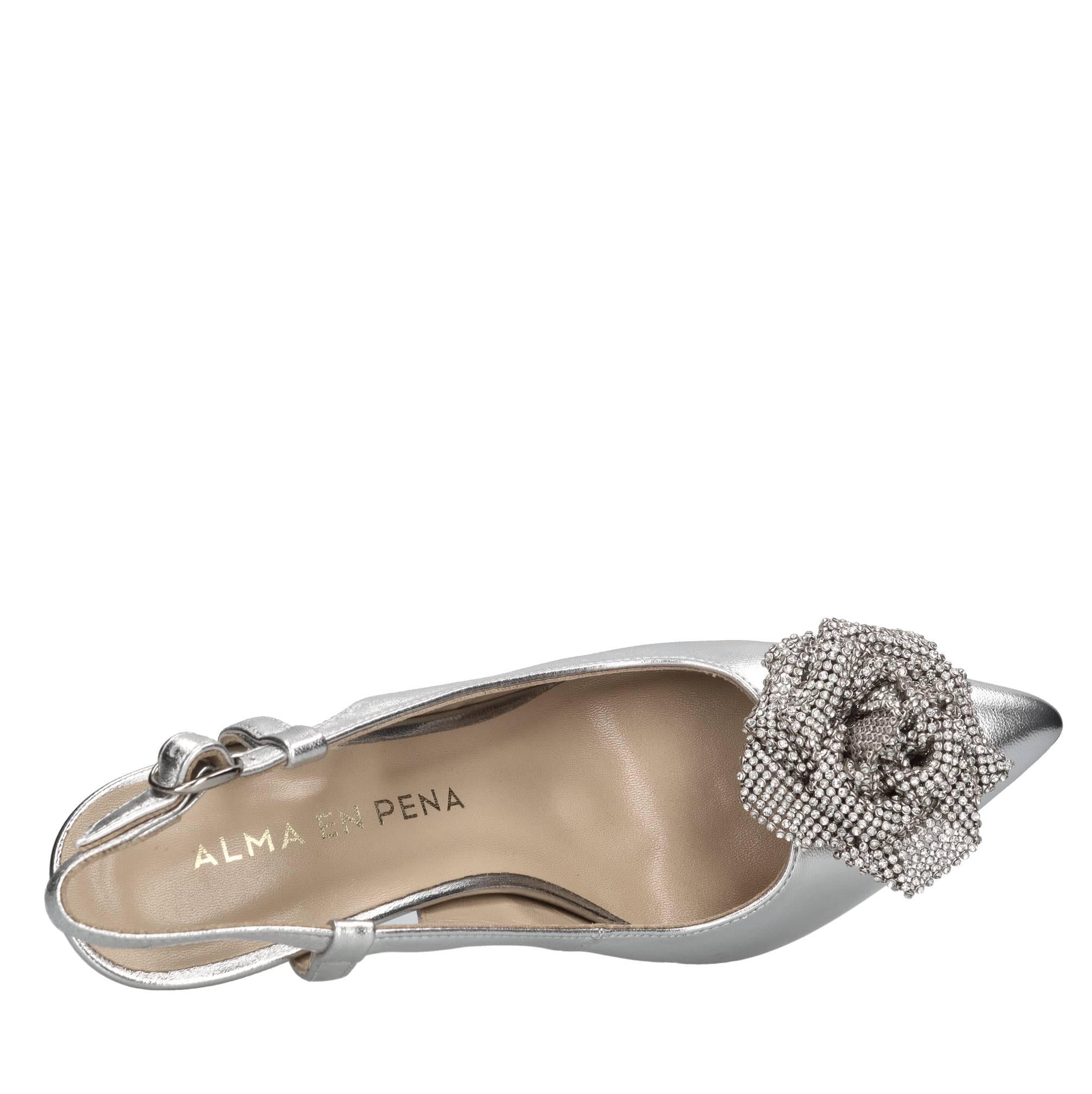 Décolleté slingback in pelle 