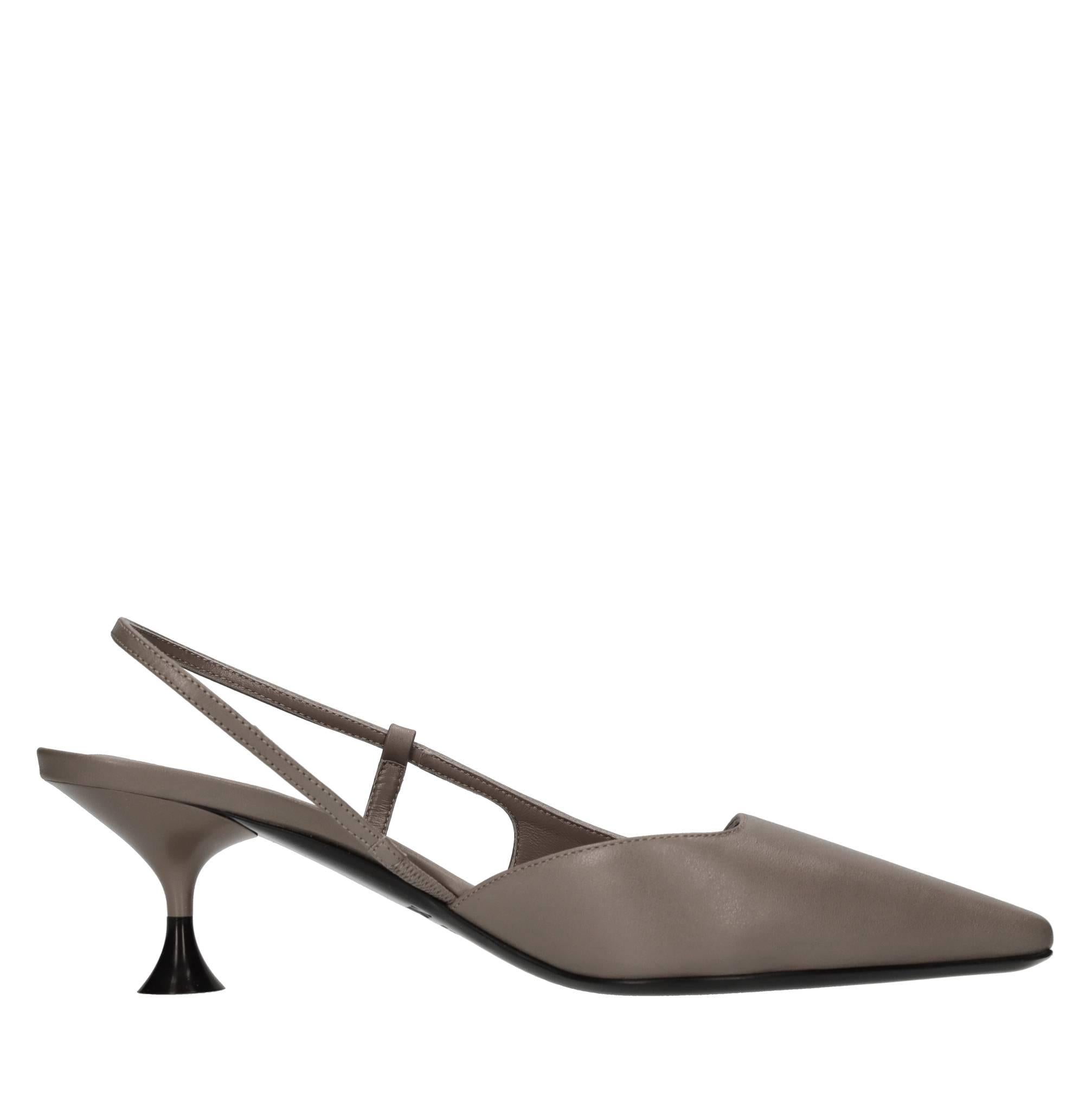 Décolleté slingback in pelle 