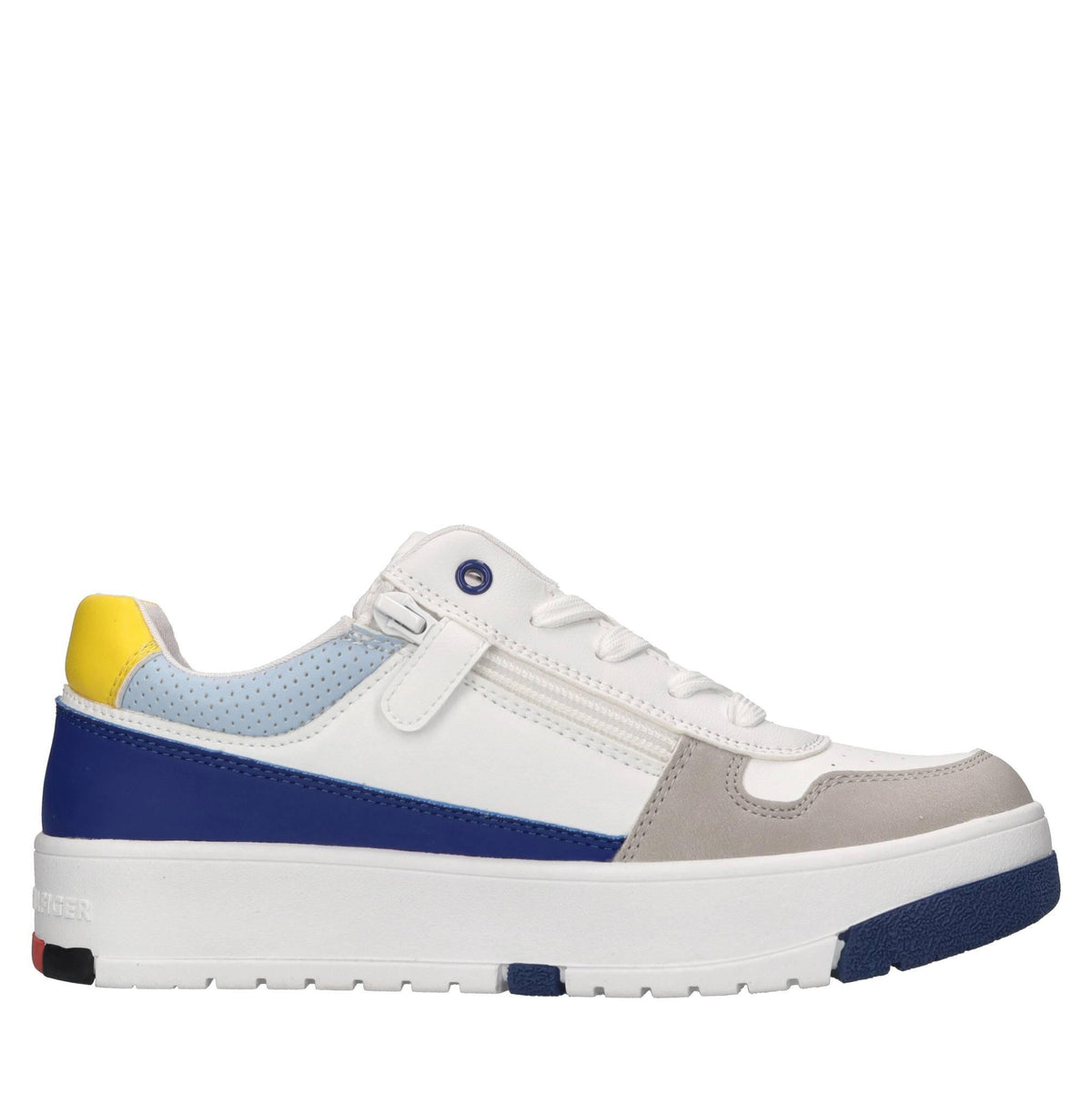 Sneakers in ecopelle e tessuto 