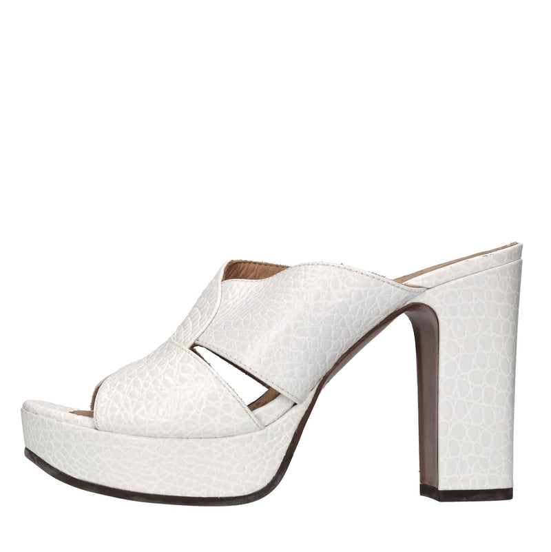 Mules in pelle 