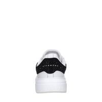 Sneakers in pelle ed ecopelle 