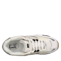 Sneakers in pelle e tessuto 