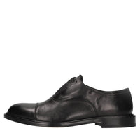 Stringate in pelle 