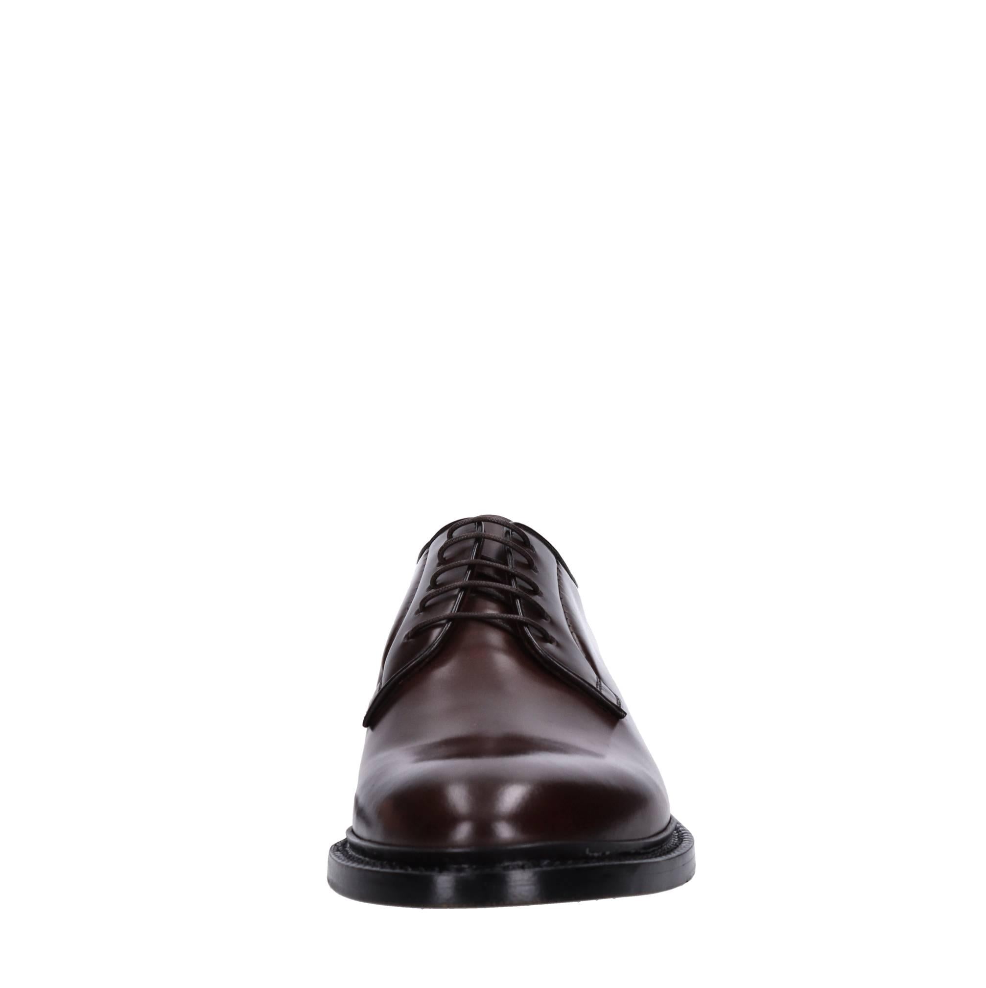 Stringate in pelle 
