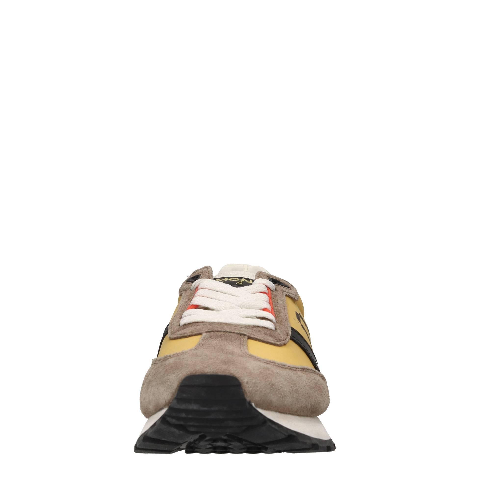 Sneakers in pelle e tessuto 