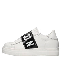Sneakers in pelle e vernice 