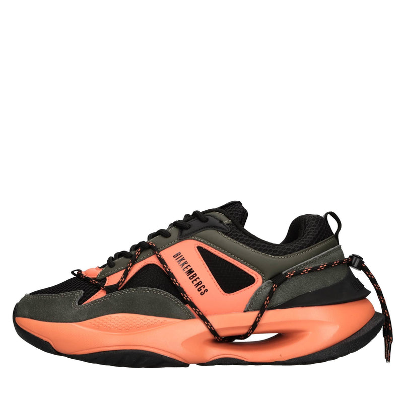 Sneakers in pelle ecopelle e tessuto 